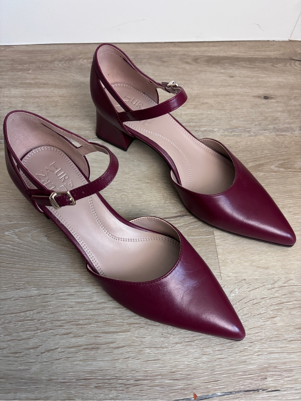 Naturalizer Red Maddox Ankle Strap Pointed Toe Pumps Size 7.5 - Picture 2 of 11